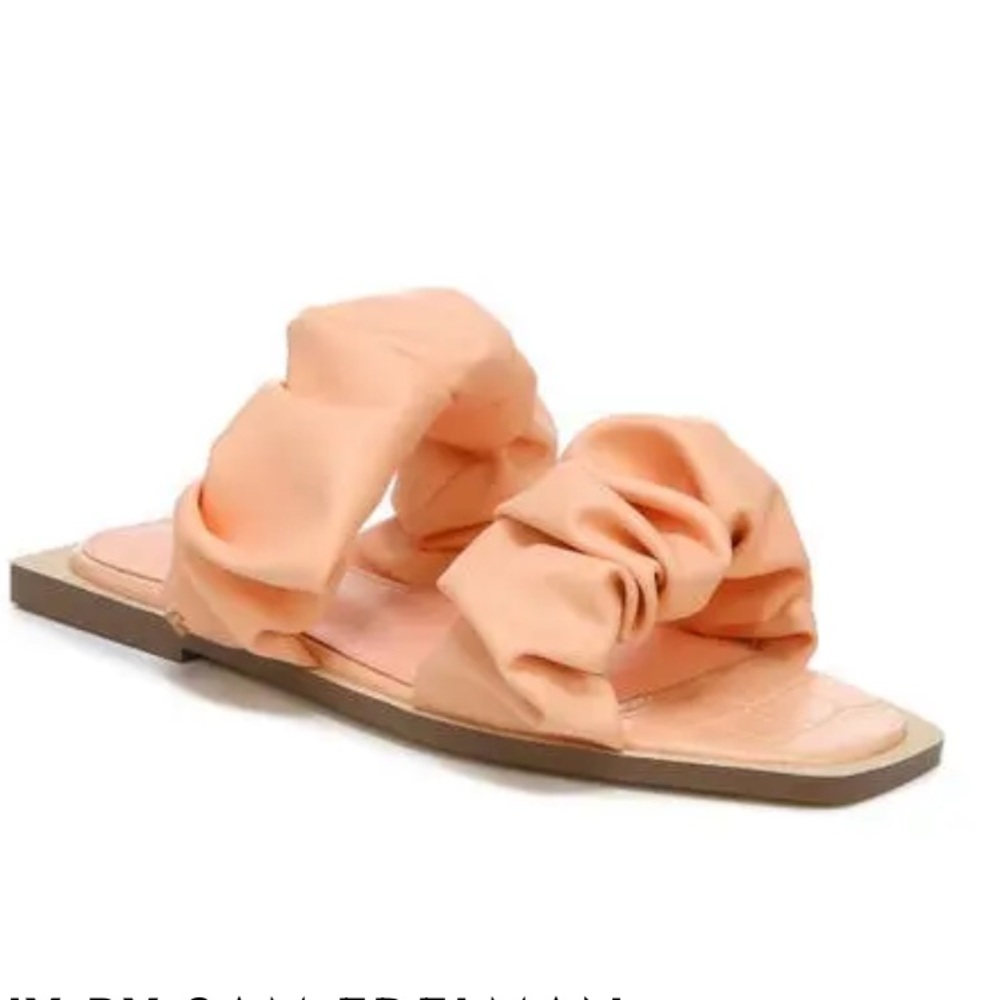 Circus by Sam Edelman Iggy Faux Leather Square Toe Flat Sandal Size 5 In Peach